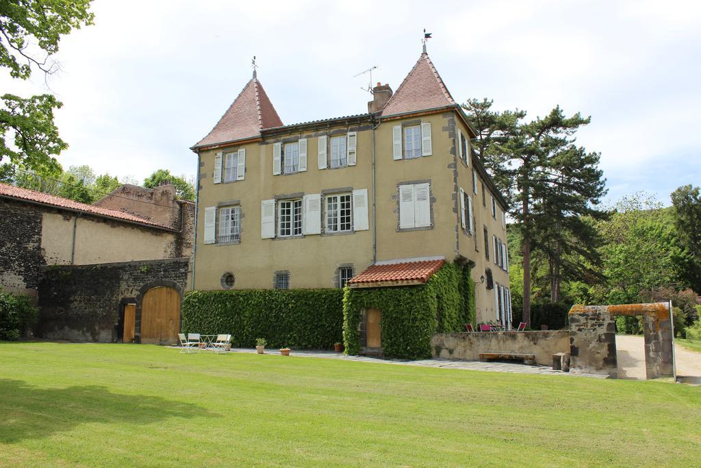 Chateau De Bourrassol Bed and Breakfast Menetrol Eksteriør billede